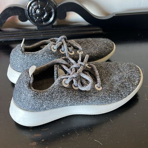 Allbirds Women's Wool Runners Gray - Picture 5 of 8